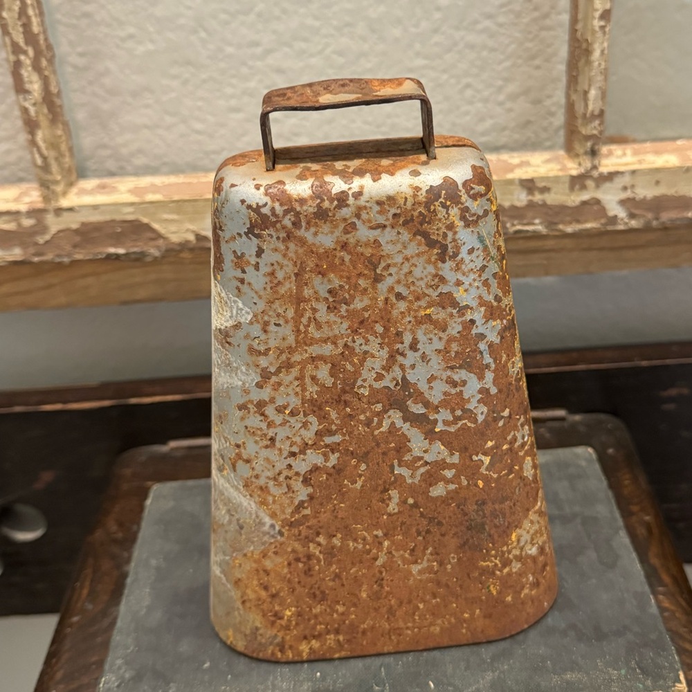 Vintage metal cowbell - Picture 3 of 5